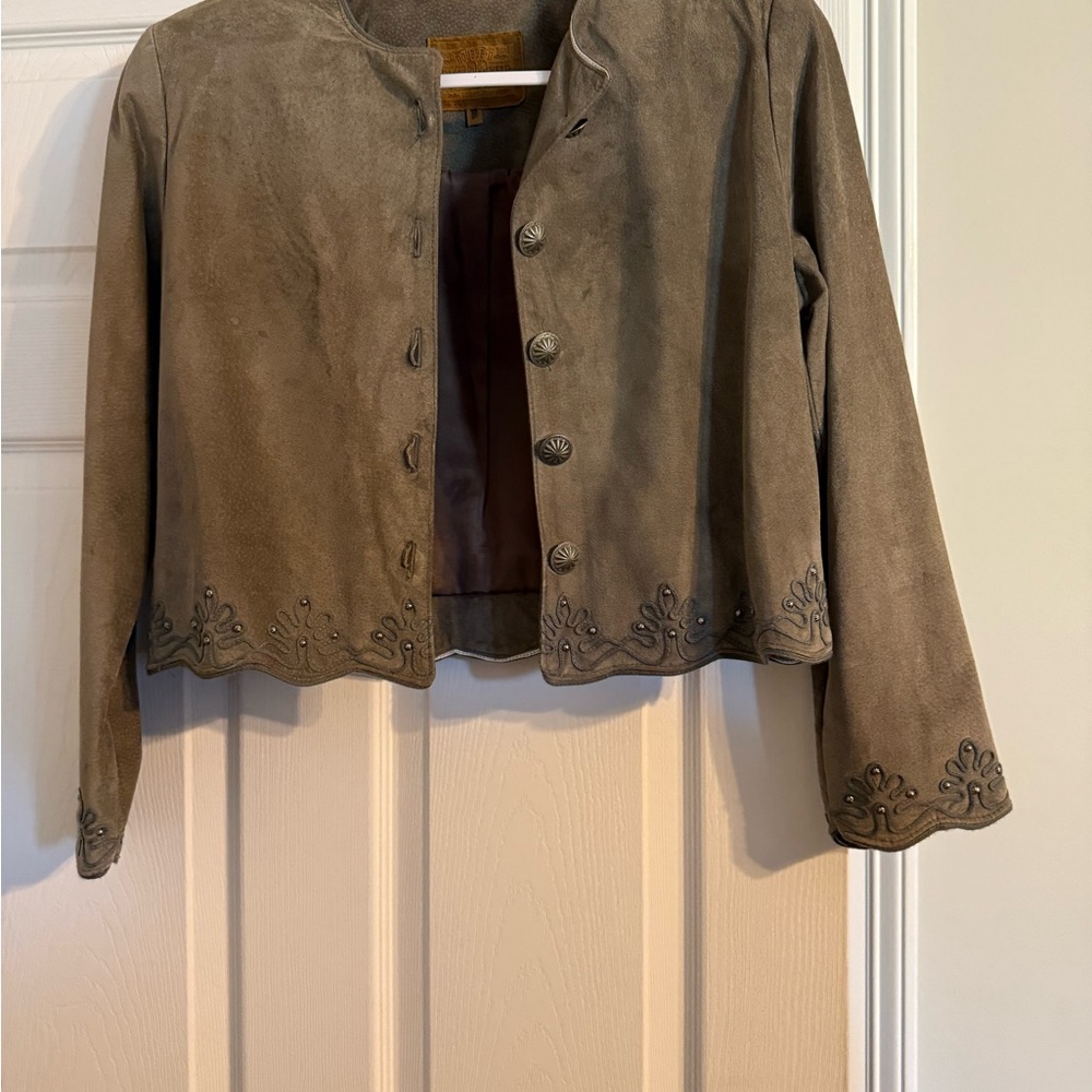 Double D Ranch Taupe Scalloped Suede Crop Jacket